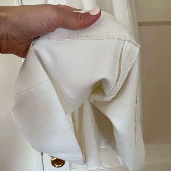 BCBG IVORY TULIP DRESS - Picture 10 of 12